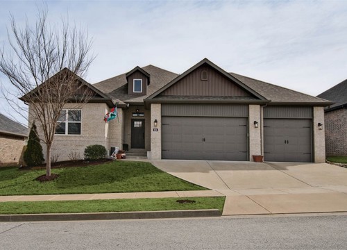 624 N Sabine Pass Road, Fayetteville AR