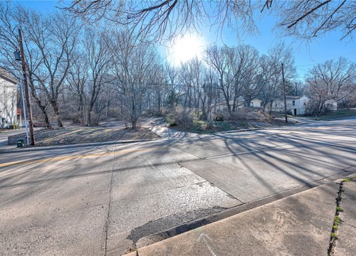 1466 & 1482 N Gregg Avenue, Fayetteville AR