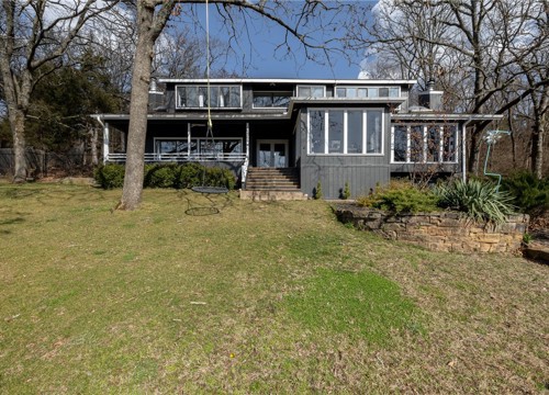 585 N Rockcliff Road, Fayetteville AR