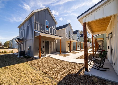 660 W Price Avenue, Springdale AR