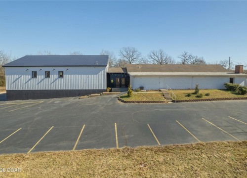 5734 S Main Street, Joplin MO