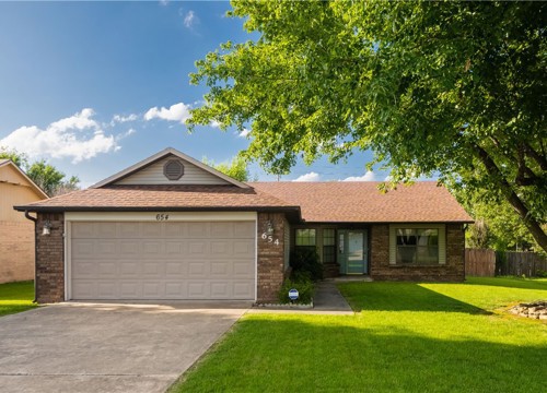 654 Terry Avenue, Springdale AR
