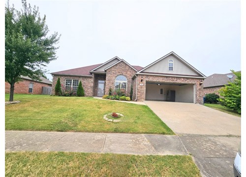 1300 Willow Bend Avenue, Bentonville AR