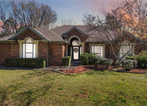 2876 S Club Oak Drive, Fayetteville AR