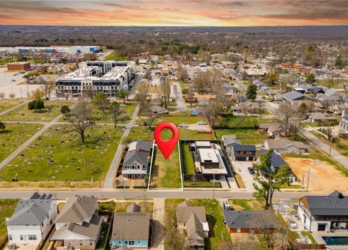 228 SW F Street, Bentonville AR