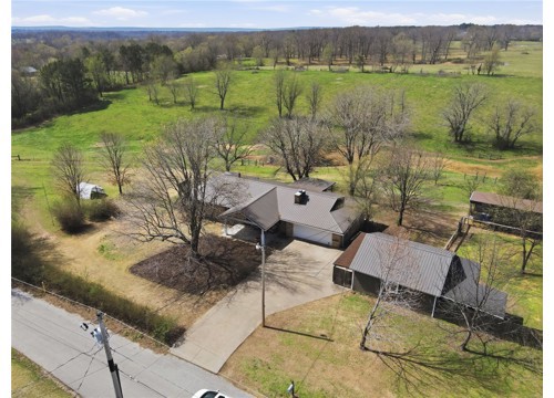 801 Blue Jay Lane, Fayetteville AR