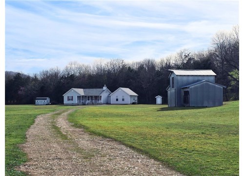 1511 County Road 617, Green Forest AR