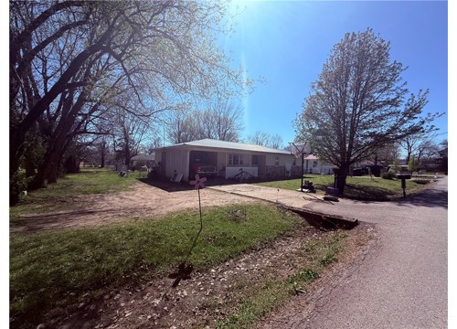 203 Saint George Avenue, Berryville AR