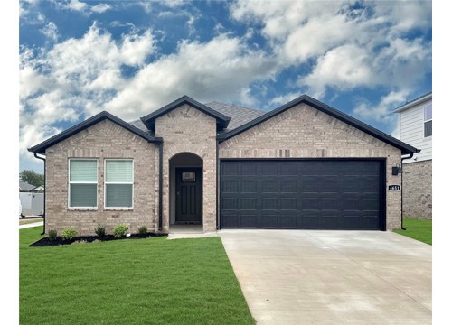 4791 W Folsom Street, Fayetteville AR