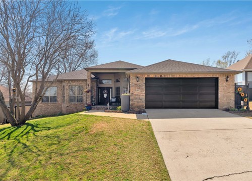 2819 N Raintree Drive, Fayetteville AR