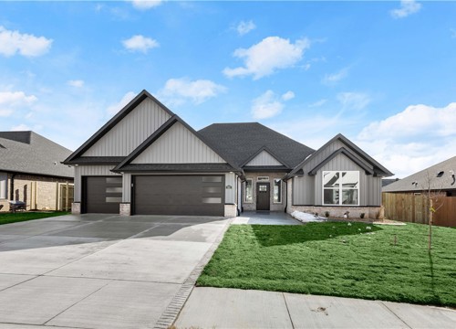 701 Bronco Street, Centerton AR