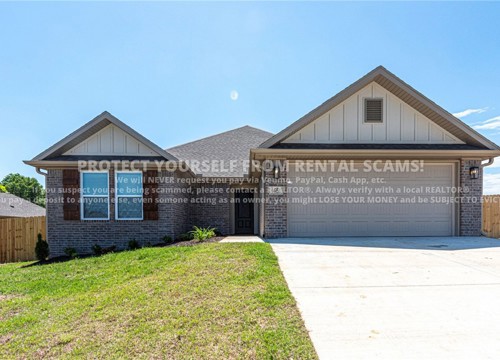 45 W Pitts Street, Farmington AR