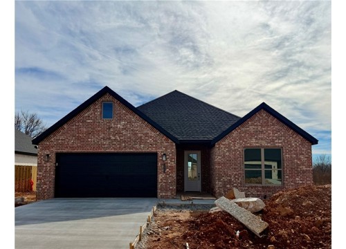 1909 Farmer Street, Pea Ridge AR