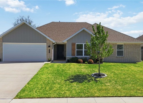 641 Hayden James Street, Prairie Grove AR
