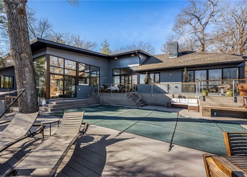 22 Ravenshoe, Rogers AR