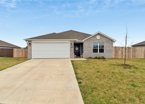 183 Justin Street, Elkins AR