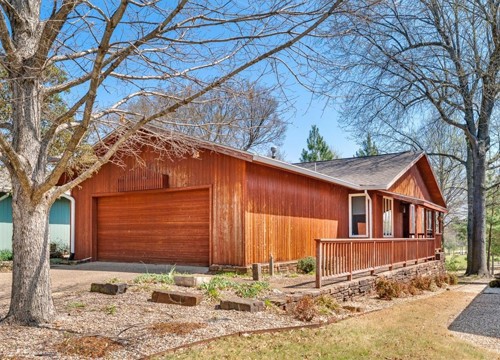 3444 N Greenbriar Drive, Fayetteville AR