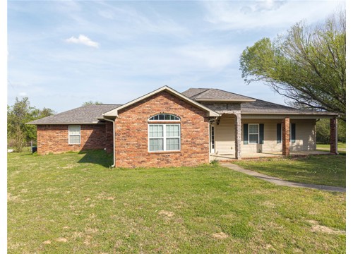 2614 N Highway 253, Lavaca AR