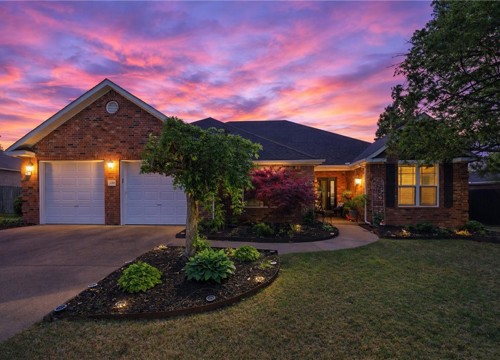 1299 Saint Andrews Circle, Fayetteville AR