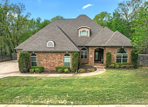 2737 N Signet Place, Fayetteville AR