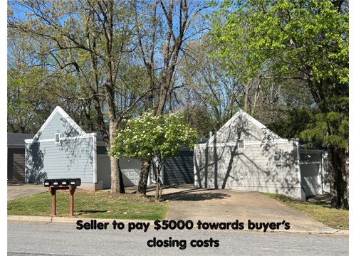 2075 N Kantz Lane, Fayetteville AR