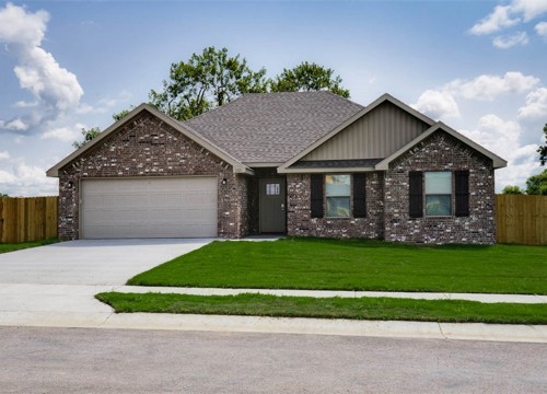 1721 Charismatic Drive, Prairie Grove AR