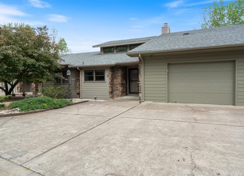 12 Wedgewood Drive, Holiday Island AR