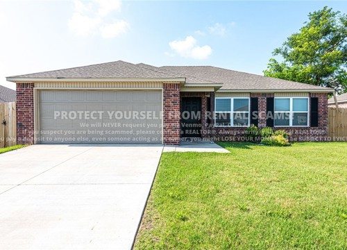 400 W Fitchberg Street, Siloam Springs AR