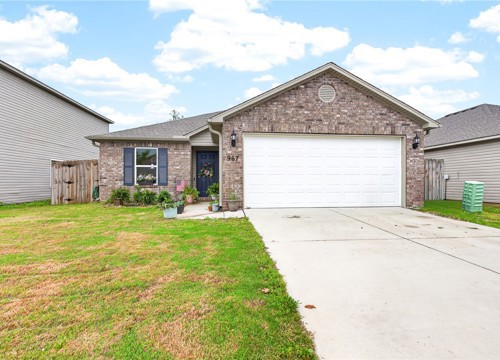 967 E Sparrow Circle, Fayetteville AR