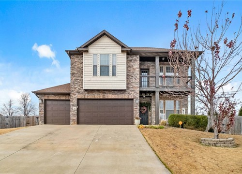 401 Shady Oak Circle, Cave Springs AR