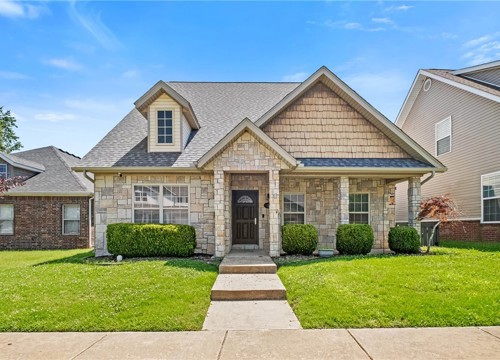 1514 NE Young Avenue, Bentonville AR
