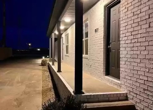 1977 W Deane Street, Fayetteville AR