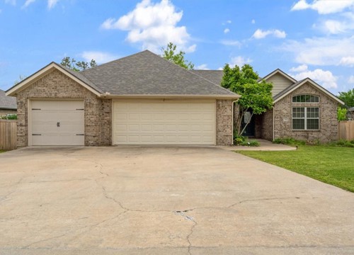 739 W Partridge Drive, Fayetteville AR
