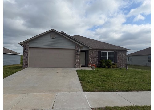 2886 Azurite Street, Fayetteville AR