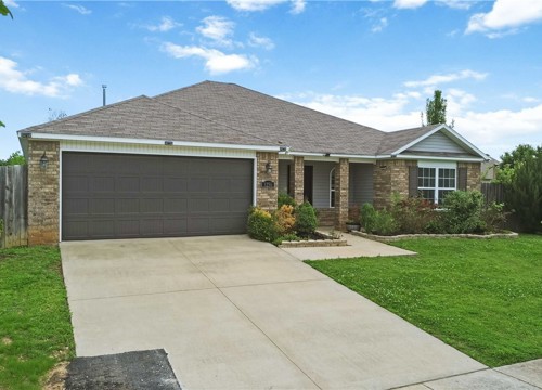 1256 S Splash Drive, Fayetteville AR