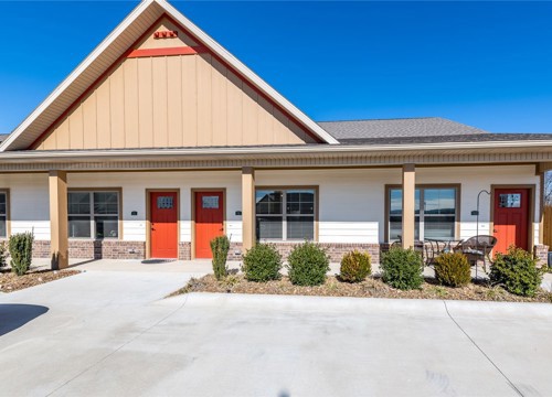 701 S Mock Street F4, Prairie Grove AR