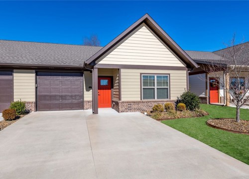 701 S Mock Street E1, Prairie Grove AR