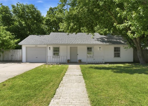 2503 Ravenswood, Fayetteville AR