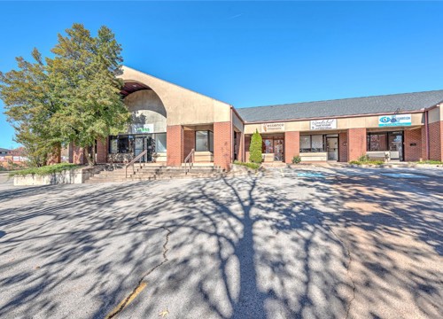 4083 N Shiloh Drive 8, Fayetteville AR