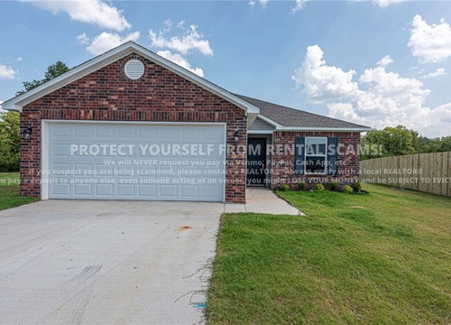 1151 E Sparrow Circle, Fayetteville AR