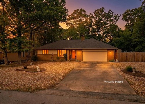 23 Hurlford Lane, Bella Vista AR