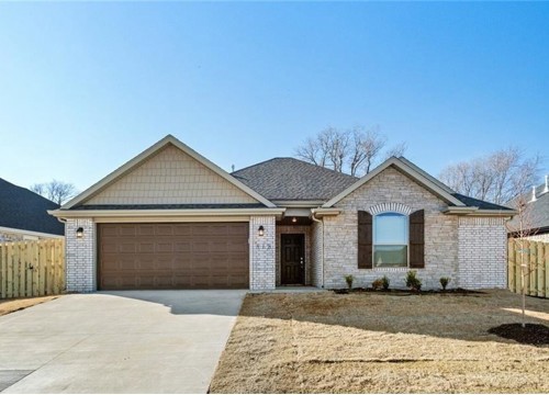 818 Copper Street, Lowell AR