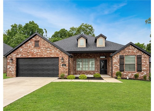 1593 N Quincy Avenue, Fayetteville AR