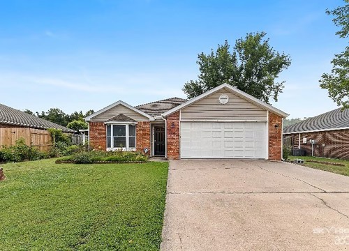 3829 W Gardenia Drive, Fayetteville AR