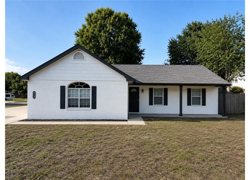 4490 W Chaparral Lane, Fayetteville AR