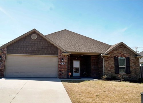 381 Holly Street, Centerton AR