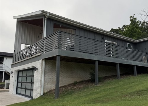 2364 N Freshwater Avenue, Fayetteville AR
