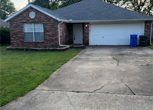 1227 S Camellia Lane, Fayetteville AR