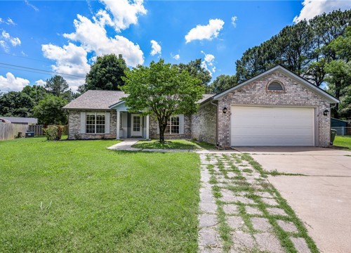 1515 E Thornhill Drive, Fayetteville AR
