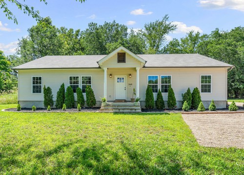 260 SW Fort Smith Street, Gravette AR